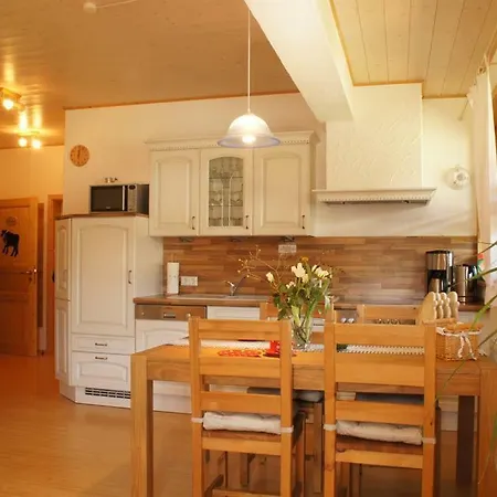 شقة Biohof Schad Eisenbach (Ravensburg)